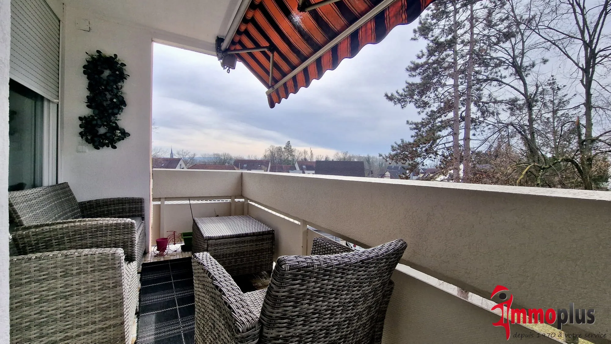 Appartement 3 chambres rénové avec balcon et parking à Saint-Louis 68300 