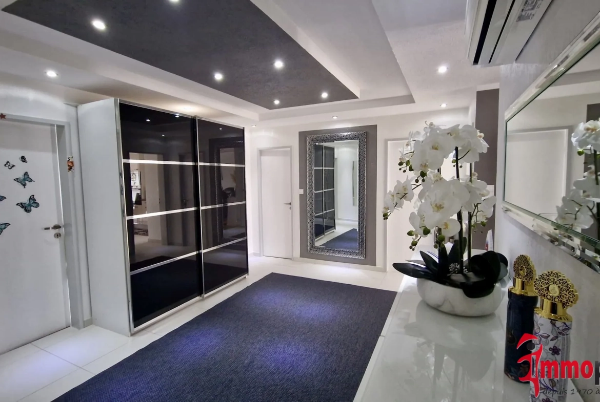 Appartement 3 chambres rénové avec balcon et parking à Saint-Louis 68300 