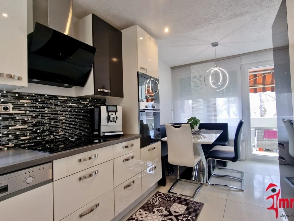 Appartement 3 chambres rénové avec balcon et parking à Saint-Louis 68300 