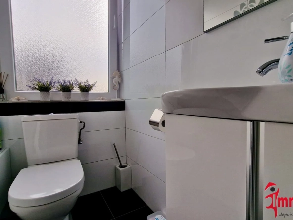 Appartement 3 chambres rénové avec balcon et parking à Saint-Louis 68300 