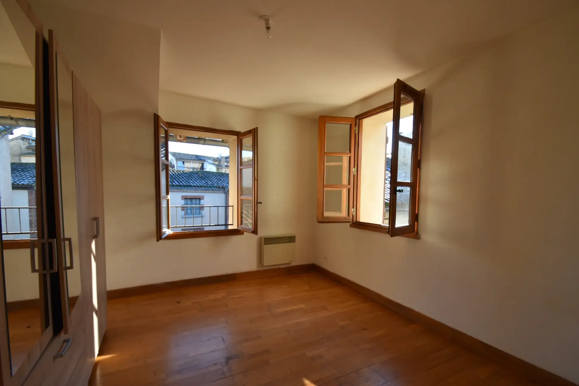 Maison de ville T4 à Caussade de 99 m² – Idéalement située au cœur de la ville 