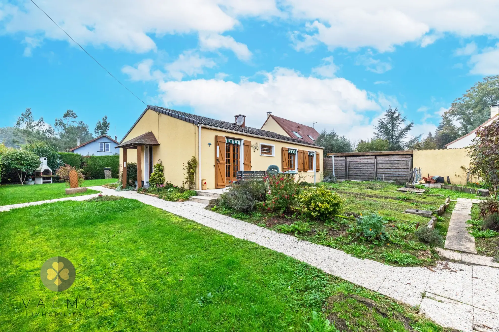 Maison de plain-pied à Orgerus (78) - 3 chambres, jardin clos et proche gare 