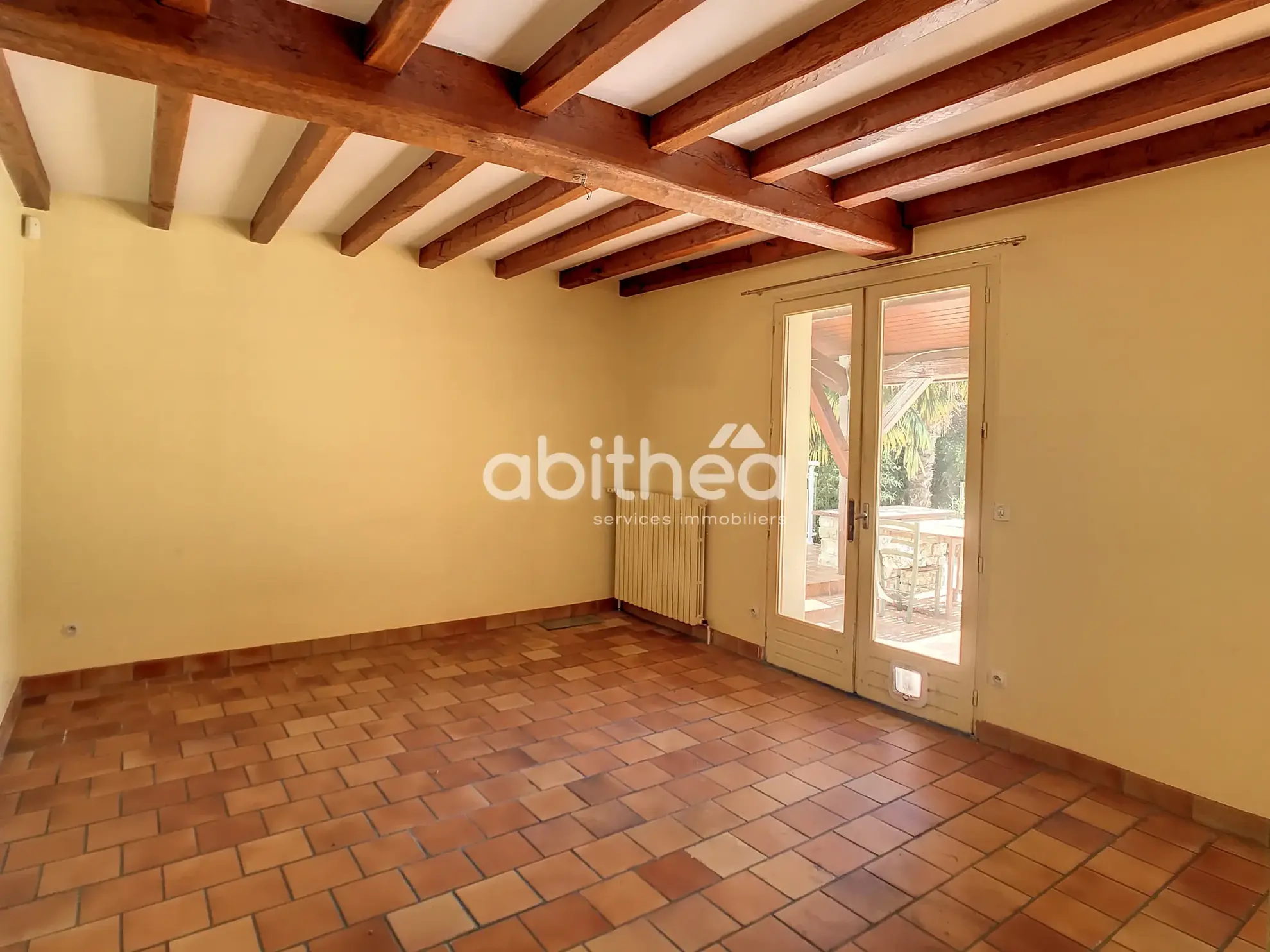 Maison avec piscine à Fléac de 150 m² proche des commerces 