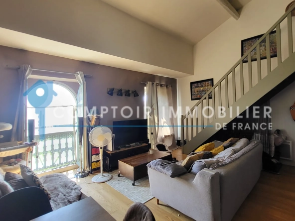Appartement duplex de 60 m² à Nîmes dans le quartier Écusson avec locataire en place