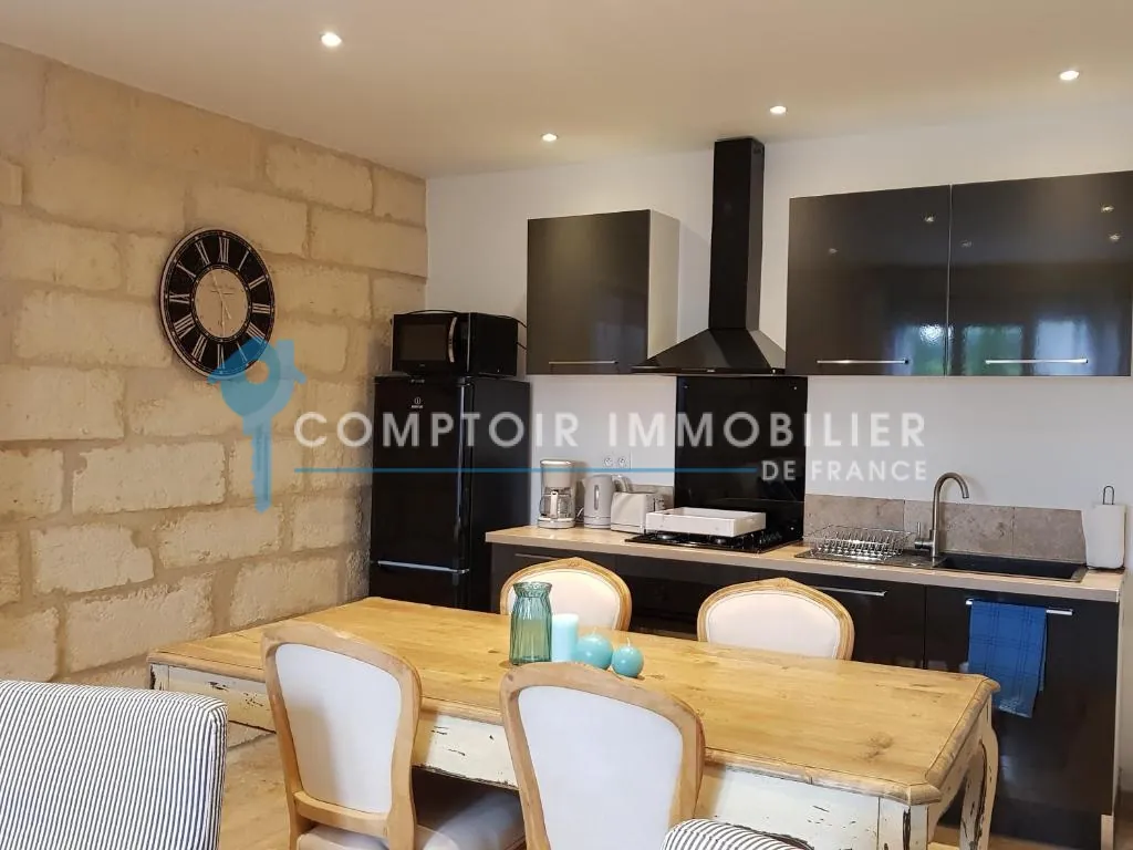Appartement de luxe à Boulbon (13150) - Vue dégagée et terrasse 