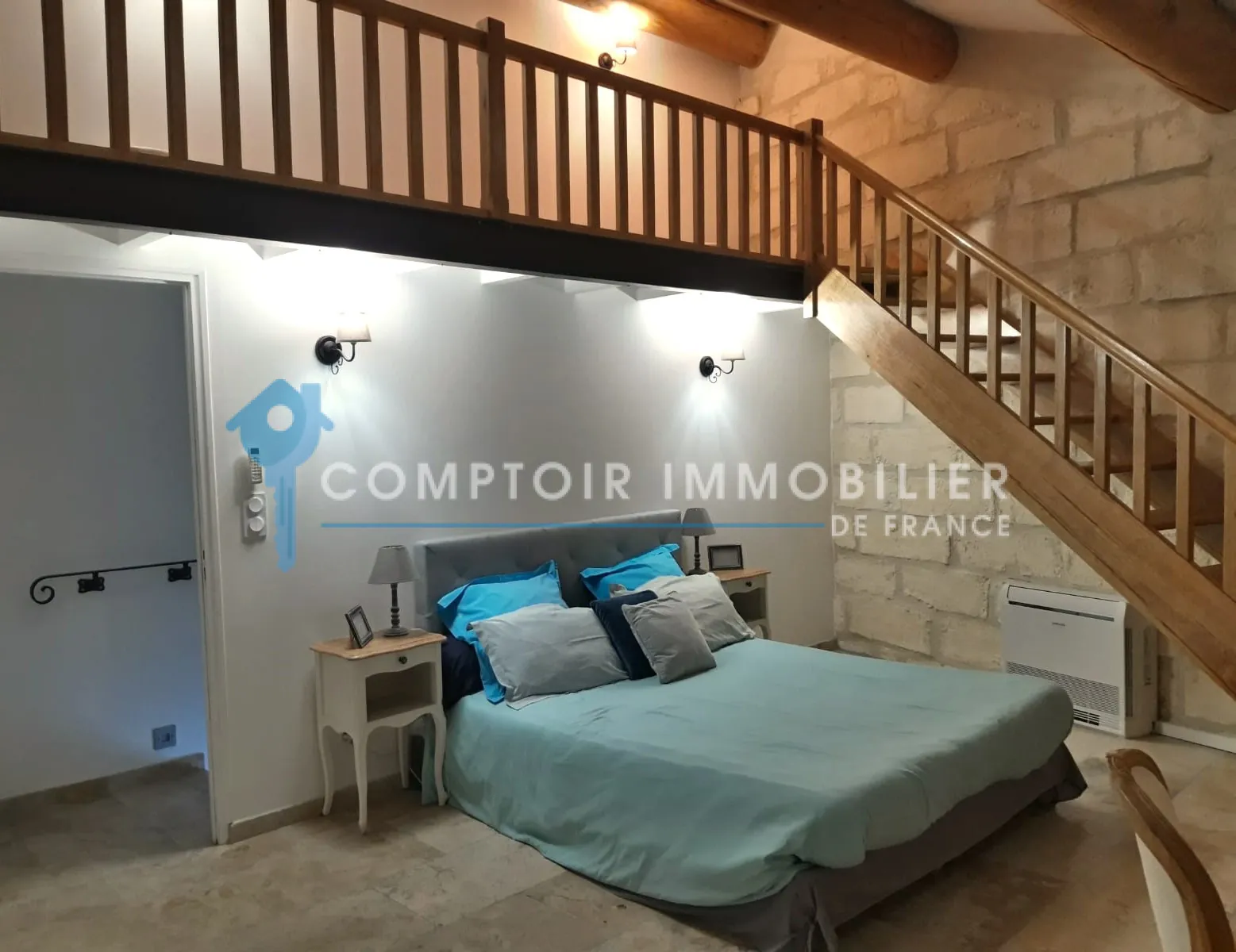 Appartement de luxe à Boulbon (13150) - Vue dégagée et terrasse 