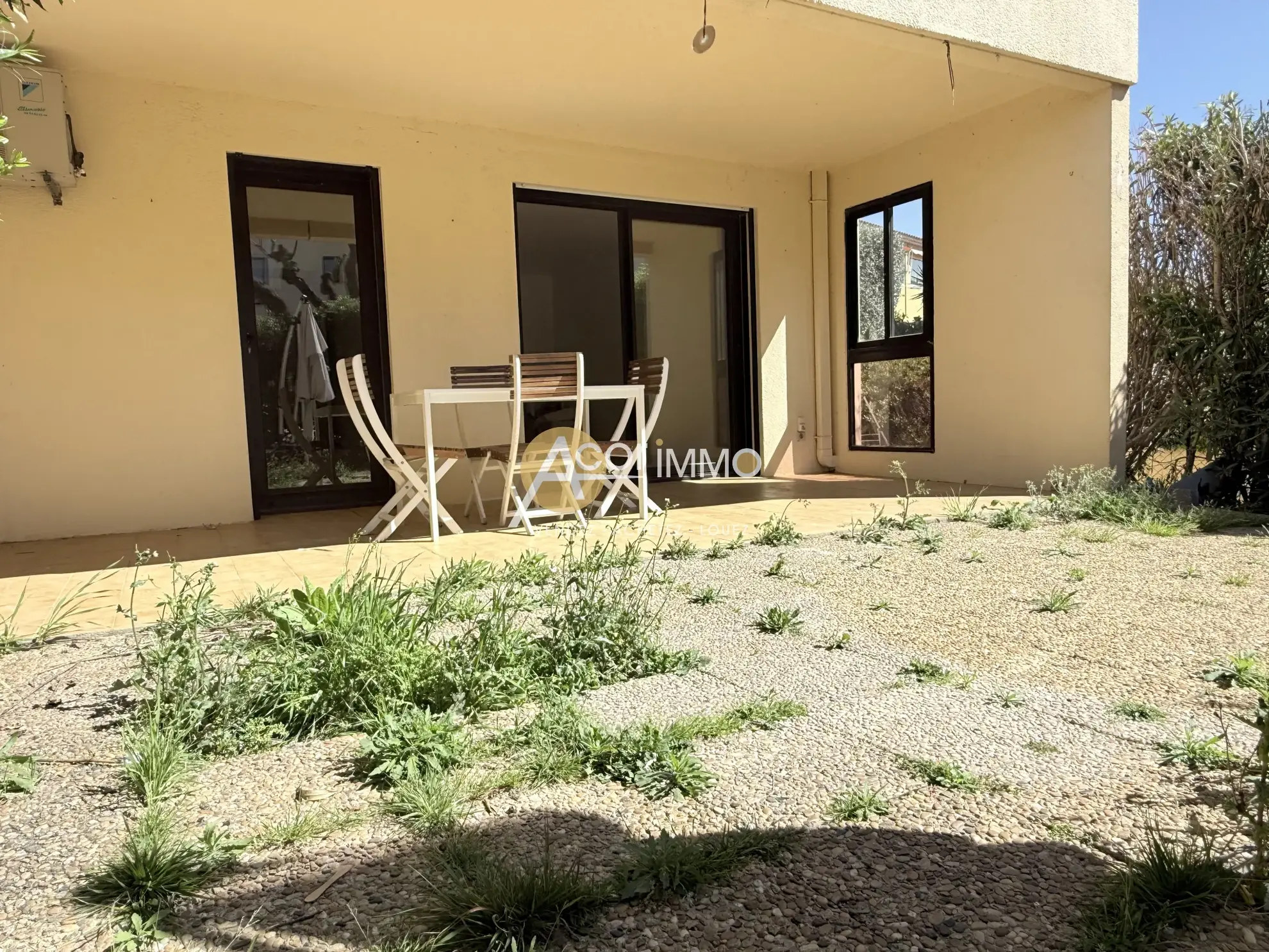 Charmant appartement T2 avec jardin privé à Sanary-La Baou à proximité du centre-ville 