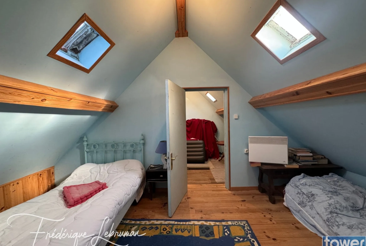Villa 90 m² à Saint-Martin-de-Varreville proche plage à rénover 