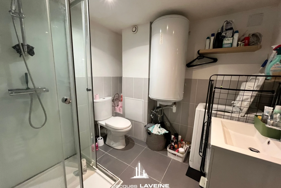 Appartement studio à Metz centre historique, investissement locatif rentable 