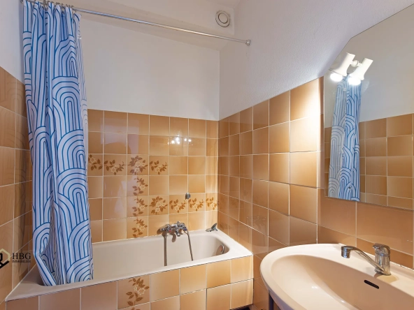Appartement 2 pièces avec terrasse à Strasbourg Montagne Verte – Lumineux et pratique 