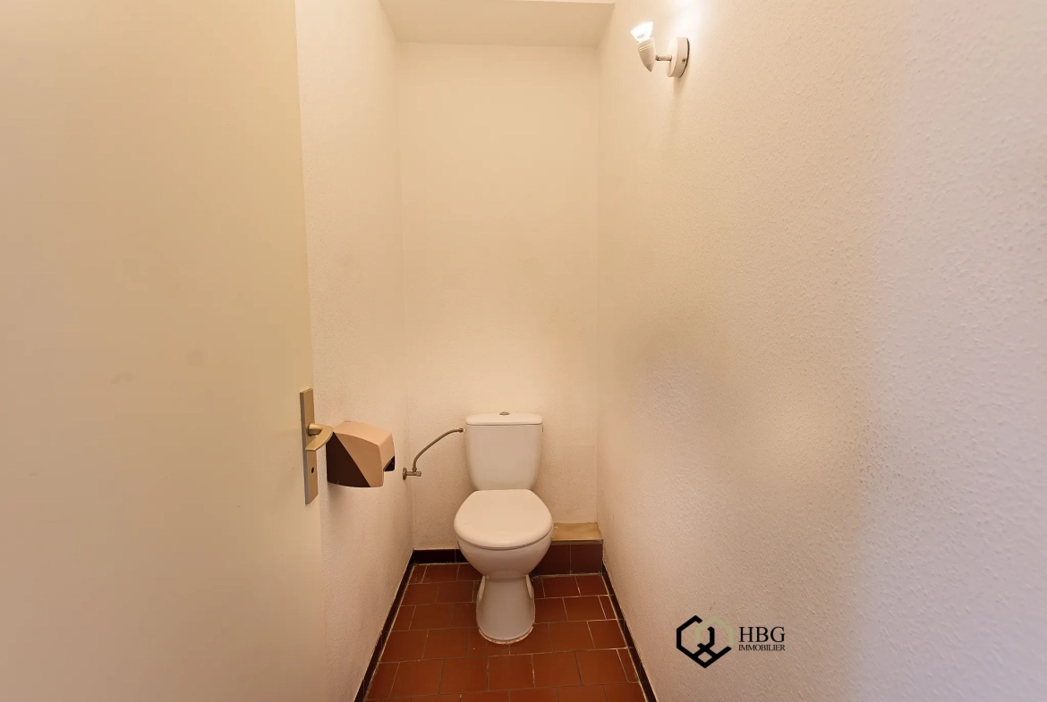 Appartement 2 pièces avec terrasse à Strasbourg Montagne Verte – Lumineux et pratique 