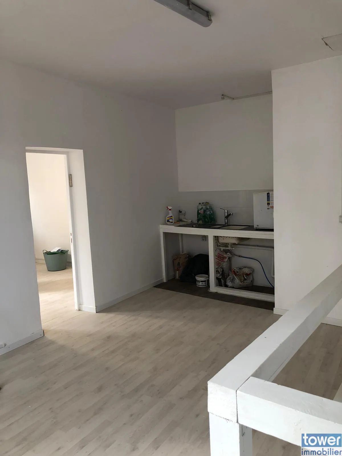 Appartement 2 pièces rénové à Ivry-sur-Seine, proche métro ligne 7 