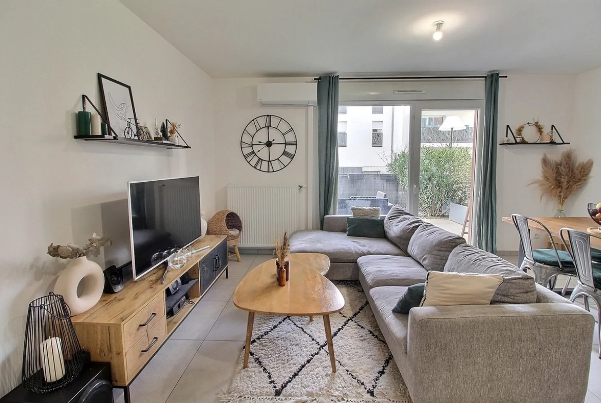 Appartement T3 en Rez-de-Jardin à Saint-Laurent-de-Mure - Centre Bourg 