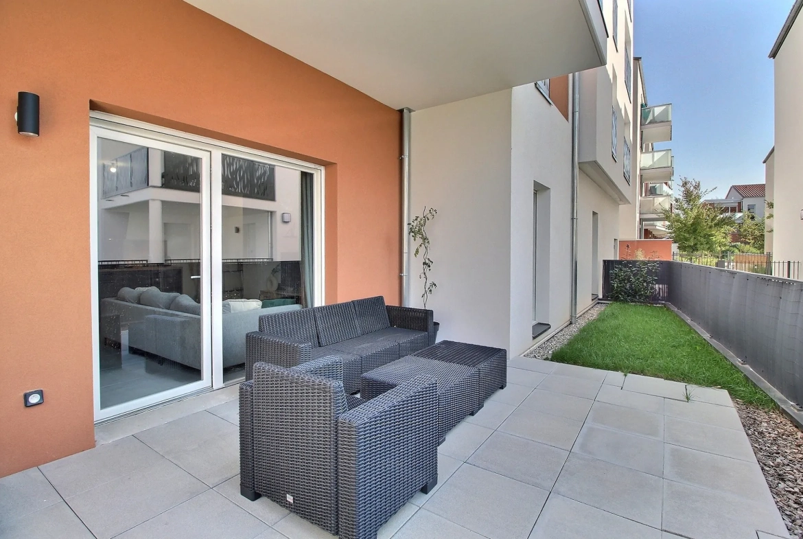 Appartement T3 en Rez-de-Jardin à Saint-Laurent-de-Mure - Centre Bourg 