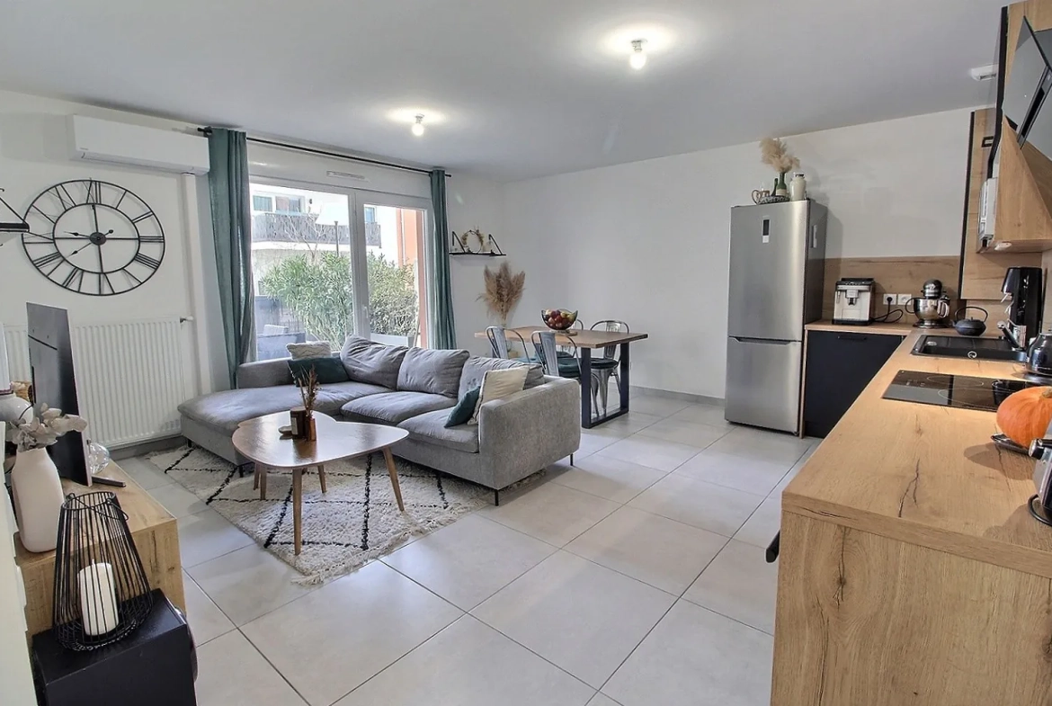 Appartement T3 en Rez-de-Jardin à Saint-Laurent-de-Mure - Centre Bourg 