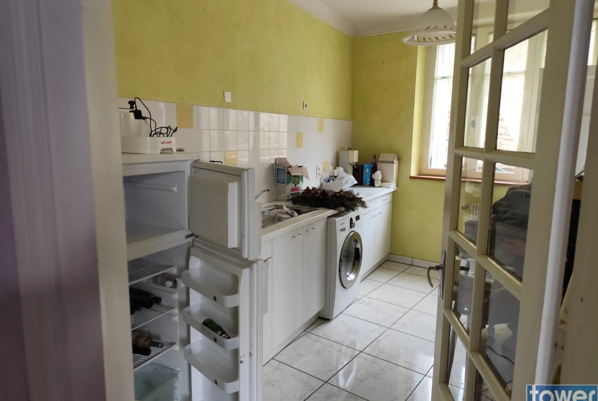 Spacieuse maison familiale de 224 m² à Espalion avec jardin et dépendance 