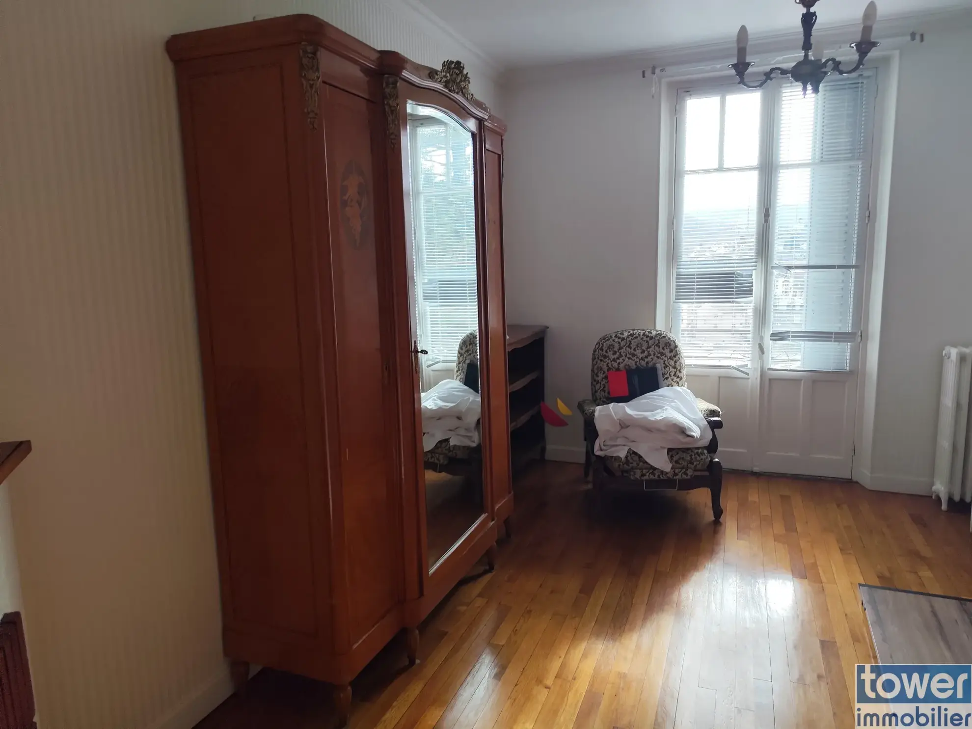 Spacieuse maison familiale de 224 m² à Espalion avec jardin et dépendance 