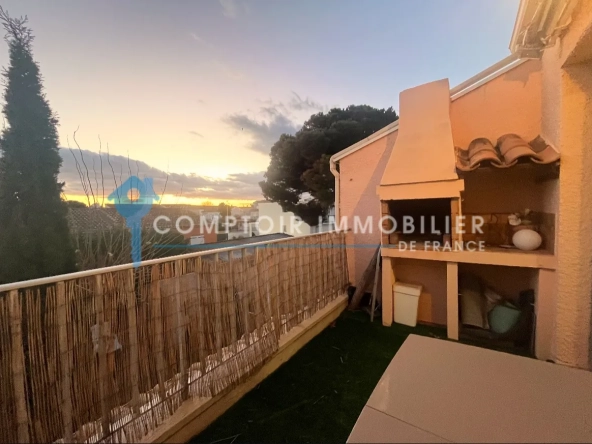 Beau T2 avec terrasse, mezzanine et parking au Grau d'Agde près de la mer