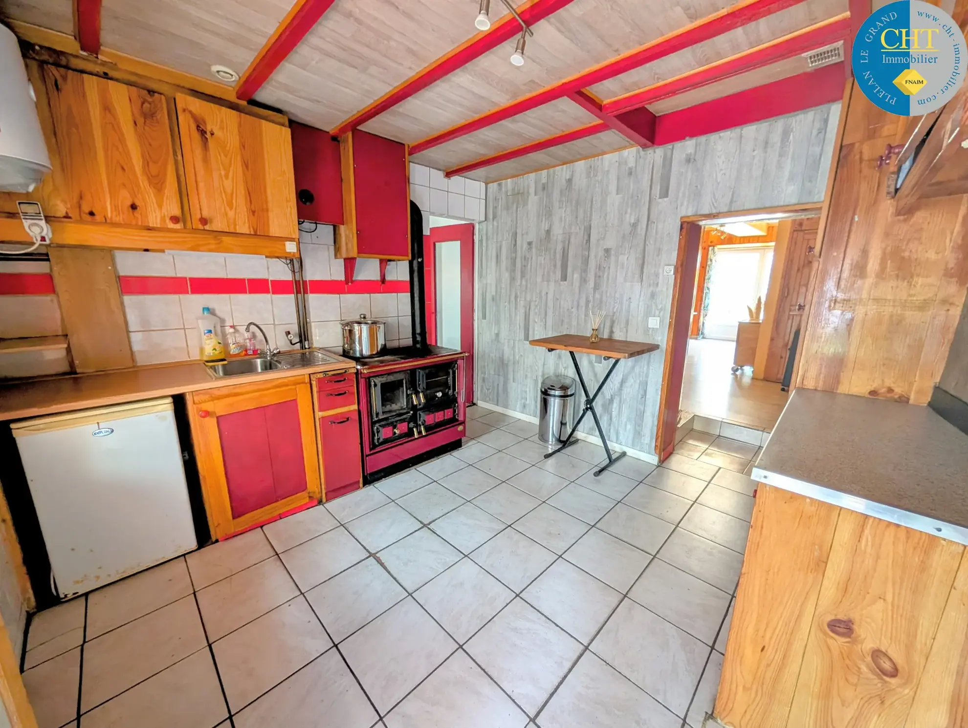 Belle maison en pierre à Guer en Brocéliande avec dépendances et cadre enchanteur 