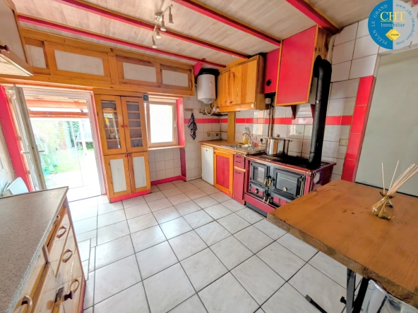 Belle maison en pierre à Guer en Brocéliande avec dépendances et cadre enchanteur 
