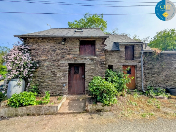 Belle maison en pierre à Guer en Brocéliande avec dépendances et cadre enchanteur 