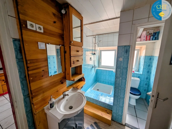 Belle maison en pierre à Guer en Brocéliande avec dépendances et cadre enchanteur 