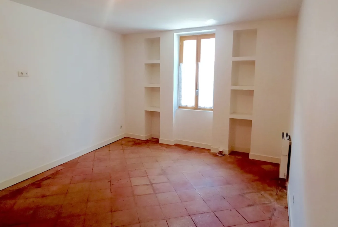 Charmante maison de village à Larrazet de 152 m² avec potentiel d'investissement 
