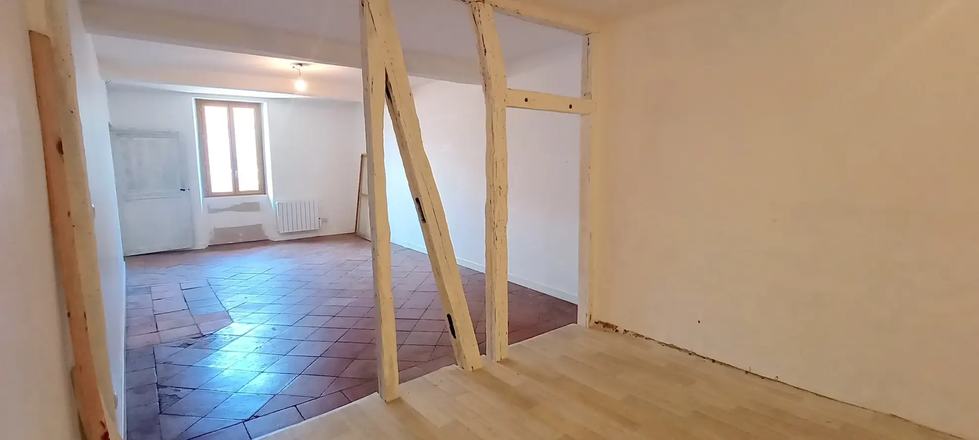 Charmante maison de village à Larrazet de 152 m² avec potentiel d'investissement 