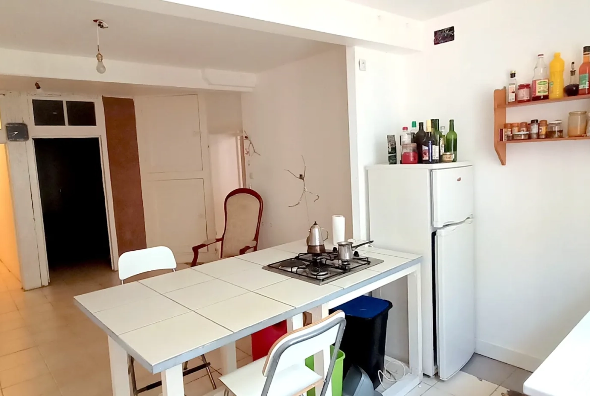 Charmante maison de village à Larrazet de 152 m² avec potentiel d'investissement 