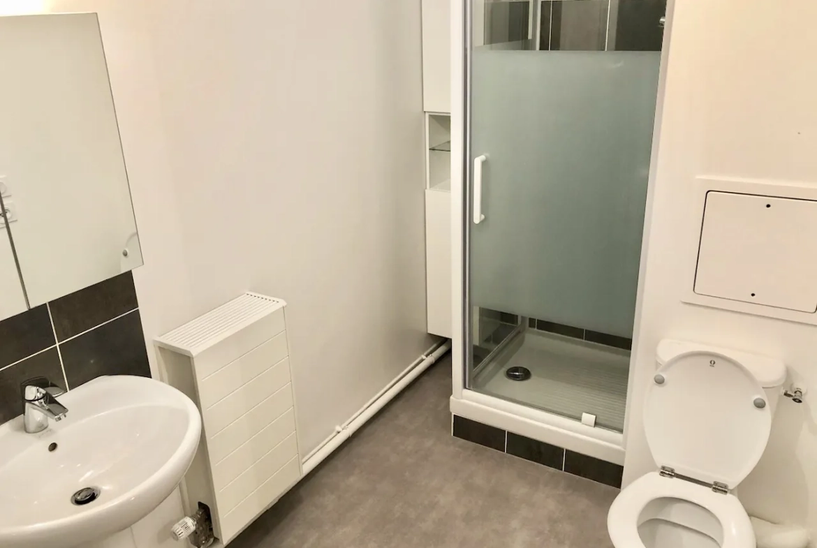 Studio de 27 m² à vendre à Mantes-la-Ville, idéal investissement avec parking 