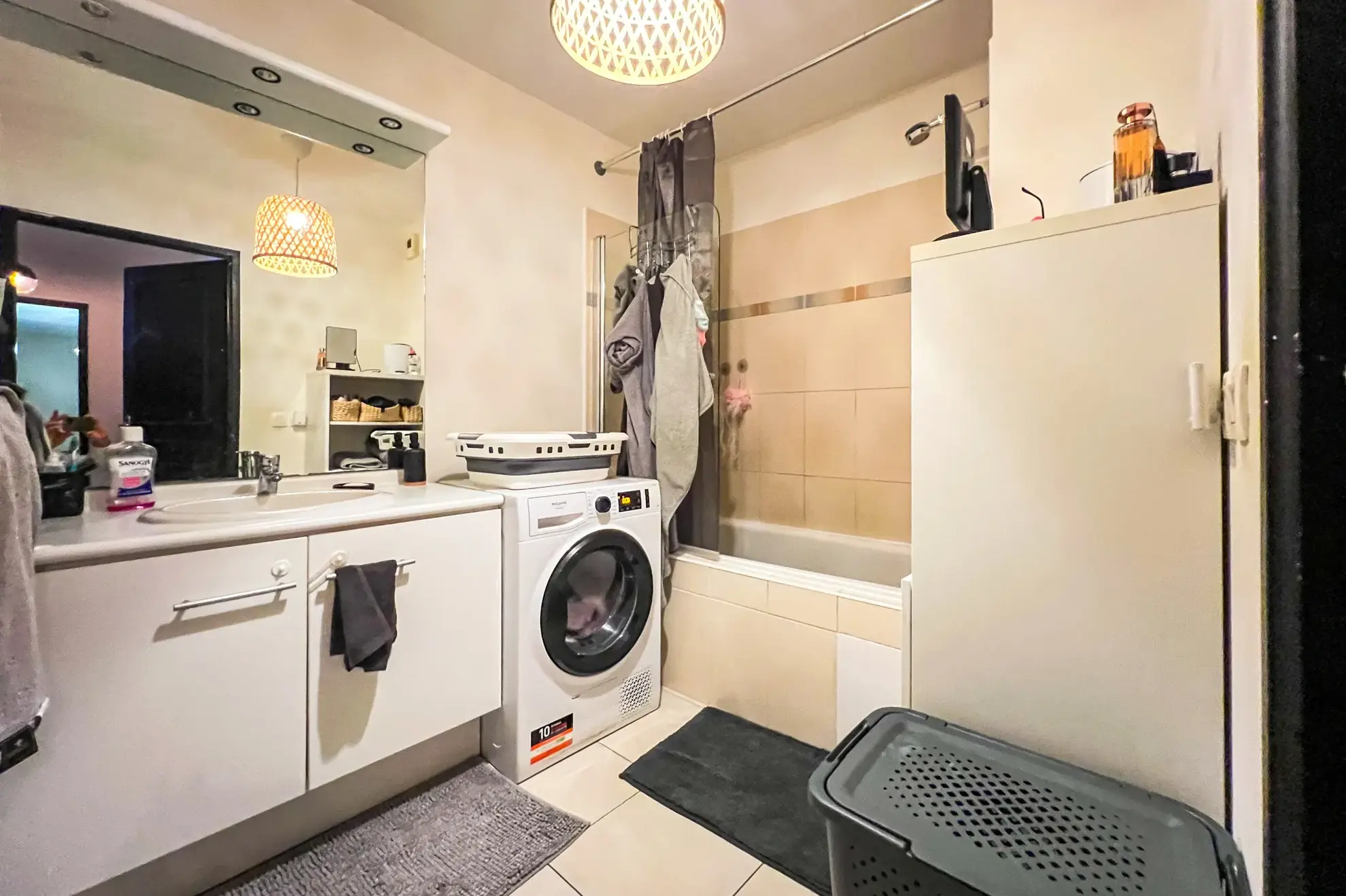 Appartement 3 pièces avec terrasse et garage à La Seyne-sur-Mer 
