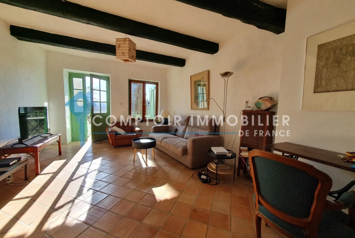 Charmante maison de village avec piscine et grand terrain à Uzès, Alès ou Nîmes 