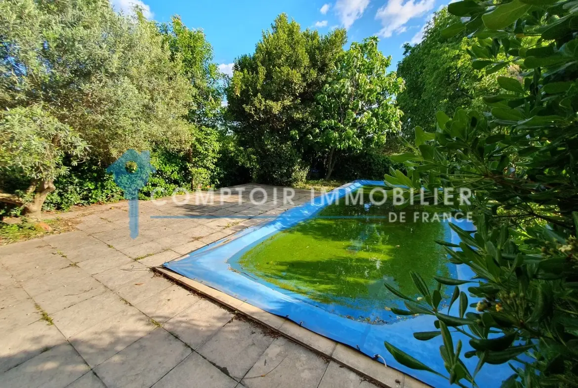 Charmante maison de village avec piscine et grand terrain à Uzès, Alès ou Nîmes 
