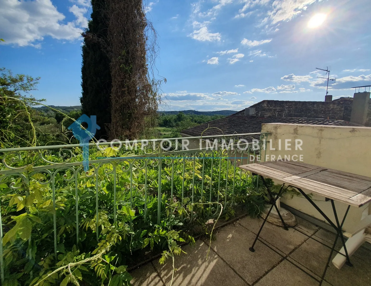 Charmante maison de village avec piscine et grand terrain à Uzès, Alès ou Nîmes 