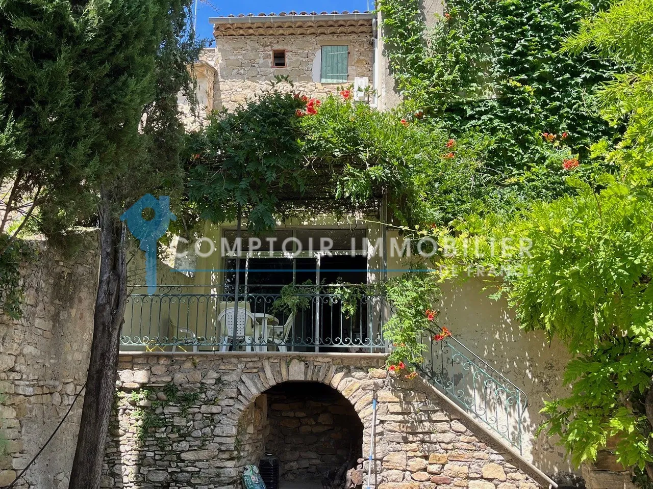 Charmante maison de village avec piscine et grand terrain à Uzès, Alès ou Nîmes 