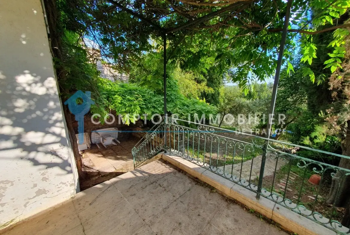 Charmante maison de village avec piscine et grand terrain à Uzès, Alès ou Nîmes 