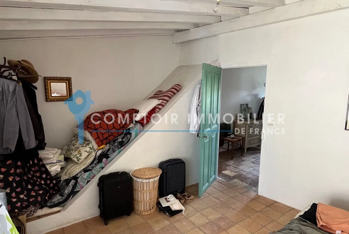 Charmante maison de village avec piscine et grand terrain à Uzès, Alès ou Nîmes 