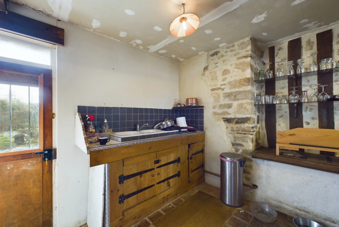 Maison de charme de 120 m² à Saint-Révérien avec garage et jardin 
