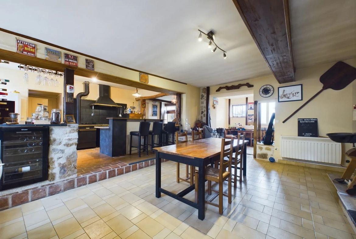 Maison de charme de 120 m² à Saint-Révérien avec garage et jardin 