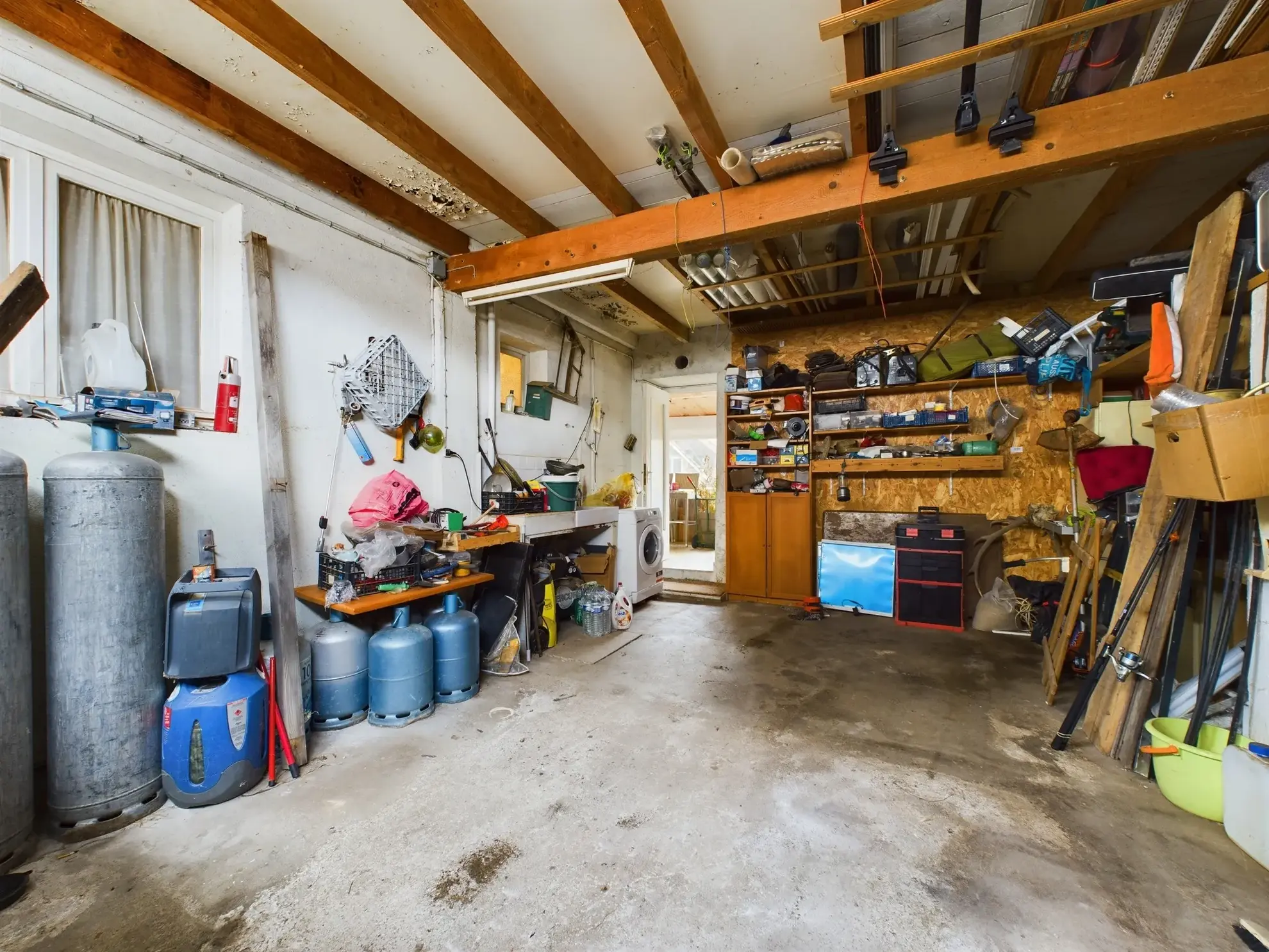 Maison de charme de 120 m² à Saint-Révérien avec garage et jardin 