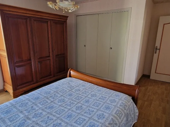 Maison 4 chambres avec jardin et grand garage à Carcassonne - Quartier Grazailles 