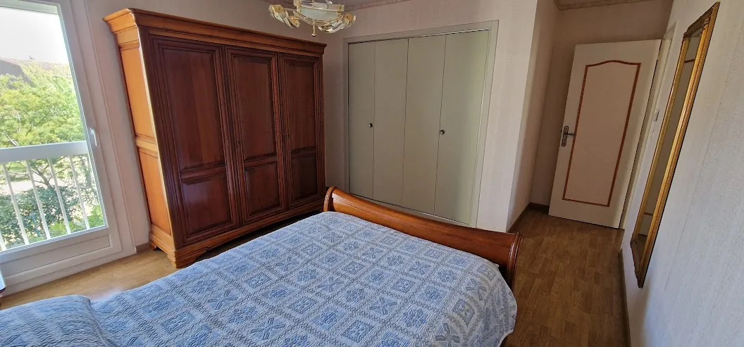 Maison 4 chambres avec jardin et grand garage à Carcassonne - Quartier Grazailles 