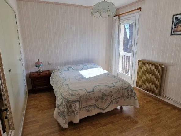 Maison 4 chambres avec jardin et grand garage à Carcassonne - Quartier Grazailles 