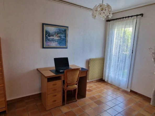 Maison 4 chambres avec jardin et grand garage à Carcassonne - Quartier Grazailles 