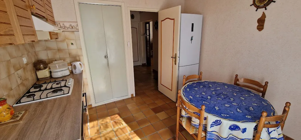 Maison 4 chambres avec jardin et grand garage à Carcassonne - Quartier Grazailles 