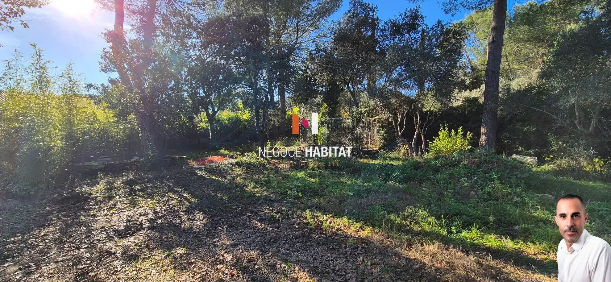 Terrain à bâtir de 460 m² à Villevieille - Opportunité immobilière 
