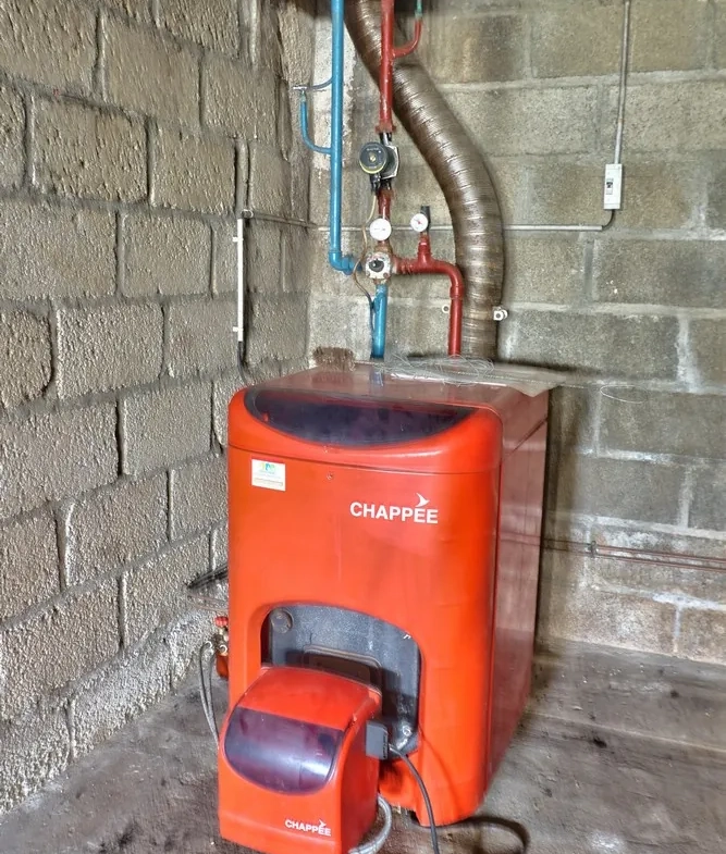 Maison avec 4 chambres à rénover à Plougonver en campagne 