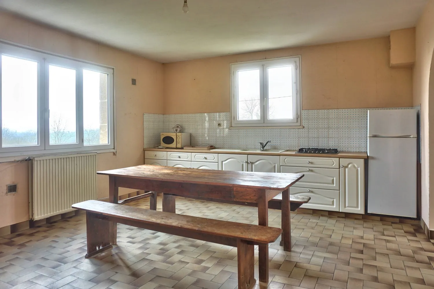 Maison avec 4 chambres à rénover à Plougonver en campagne 