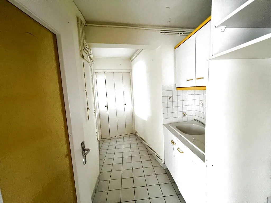 Appartement T3 lumineux de 76 m² avec parking et cave à Rennes 