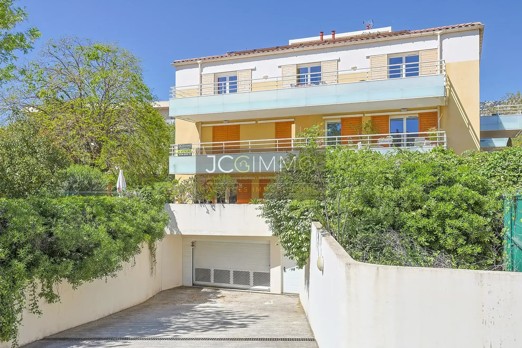 Appartement T3 avec terrasse et garage à La Valette du Var en location ou achat 